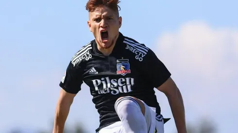 Leo Gil marcó un golazo de tiro libre