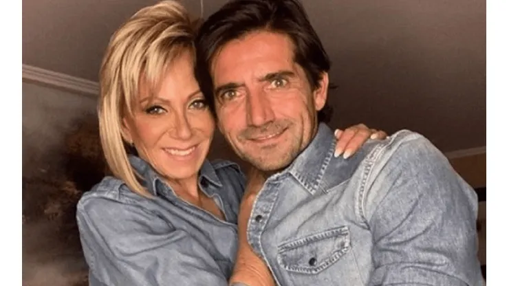 La pareja compartió postales juntos.