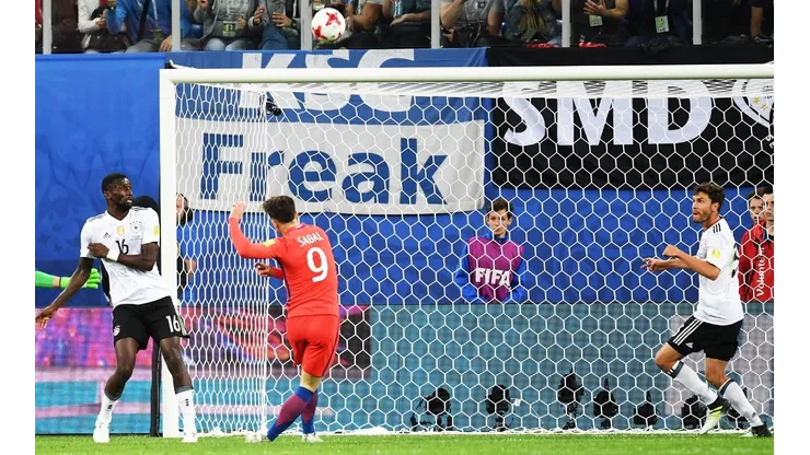 Ángelo Sagal desperdició un centro de Puch a seis metros del arco alemán, en el que pudo ser el empate para Chile en la final de la Copa de las Confederaciones de 2017