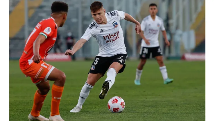 Colo Colo apuesta por la continuidad de Leonardo Gil