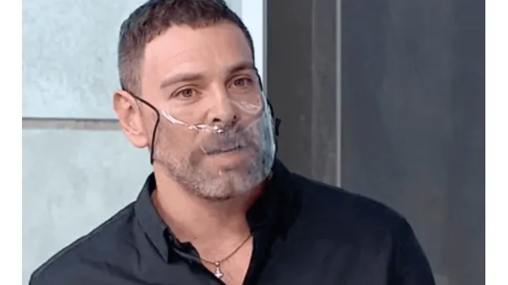 El periodista impidió el robo a patadas.