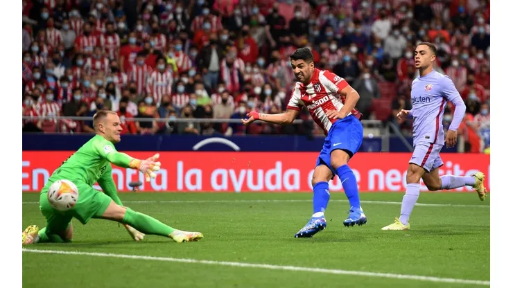 Atlético de Madrid hundió más a un ya herido Barcelona