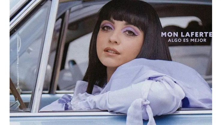 Mon Laferte se luce con su nueva canción ante aforos agotados en su recorrido norteamericano.