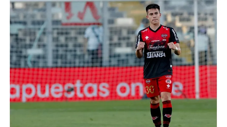 Ñublense vence a Colo Colo en el mismísimo estadio Monumental
