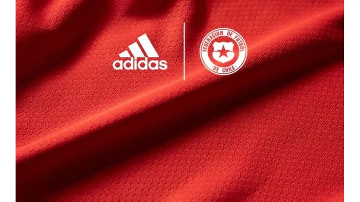 Adidas vestirá a todas las selecciones de futbol de Chile desde este viernes.