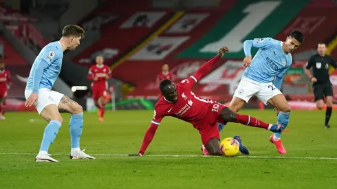 El Liverpool llega como puntero, pero el City está a nada de sobrepasarlos.