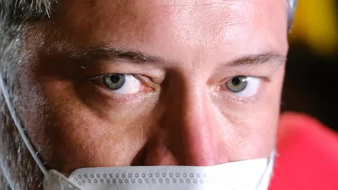 Sichel reconoce haber pedido el primer retiro