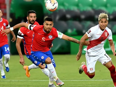 Raúl Ruidíaz asusta a Perú antes del clásico con Chile