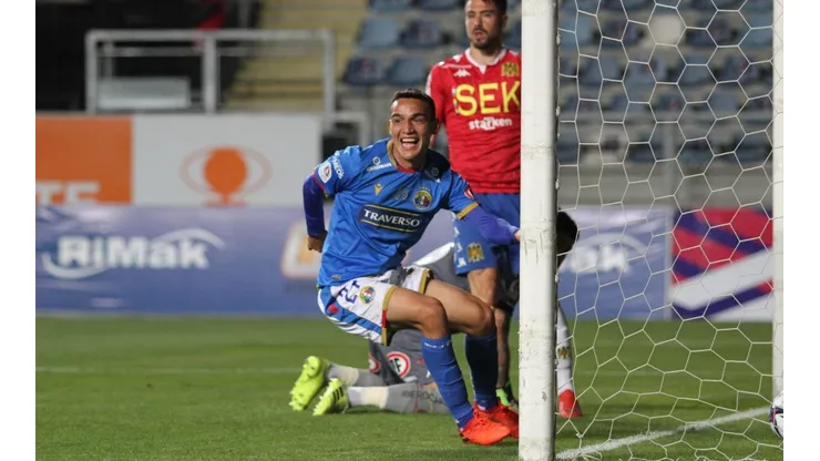 Audax Italiano y Unión Española disputan un lugar en Copa Libertadores.