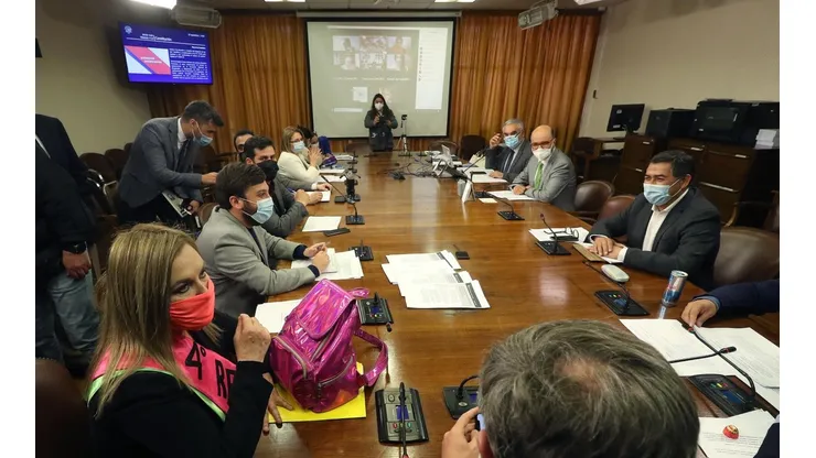 Diputados aprobaron indicaciones y ahora debe revisarse en el Senado.