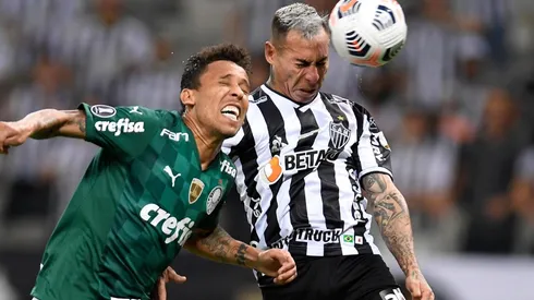 Eduardo Vargas fue héroe y villano del Galo en la semifinal de vuelta de Copa Libertadores.
