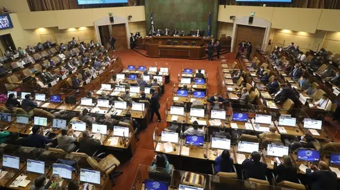 ¿Qué diputado planteó terminar las AFP?