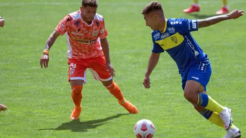 Cobreloa y Barnechea comparten el último lugar de la tabla de Primera B, pero los naranjas están abajo por diferencia de goles