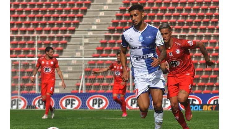El duelo tendrá sede en el Estadio Calvo y Bascuñán.