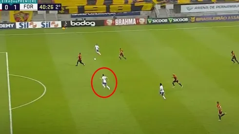 Ángelo Henríquez entró con todo en el segundo tiempo