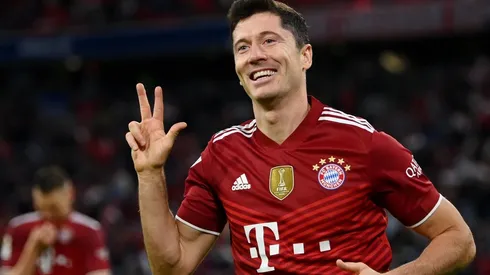 El goleador polaco será de la partida.