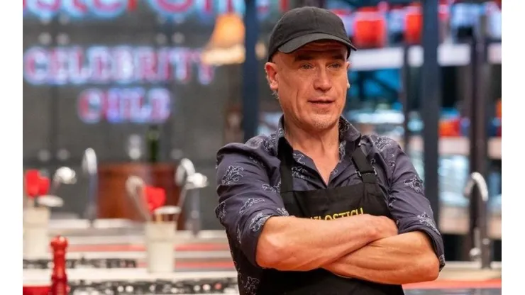 Julio Milostich de vuelta en el set de Masterchef Celebrity.