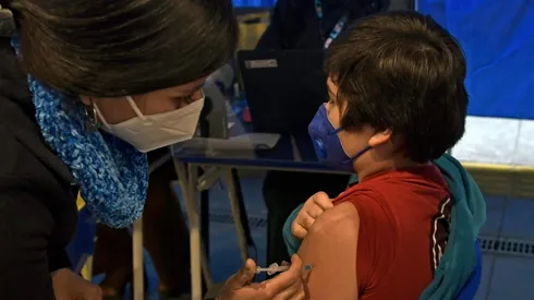 Niños y escolares pueden inocularse desde hoy.