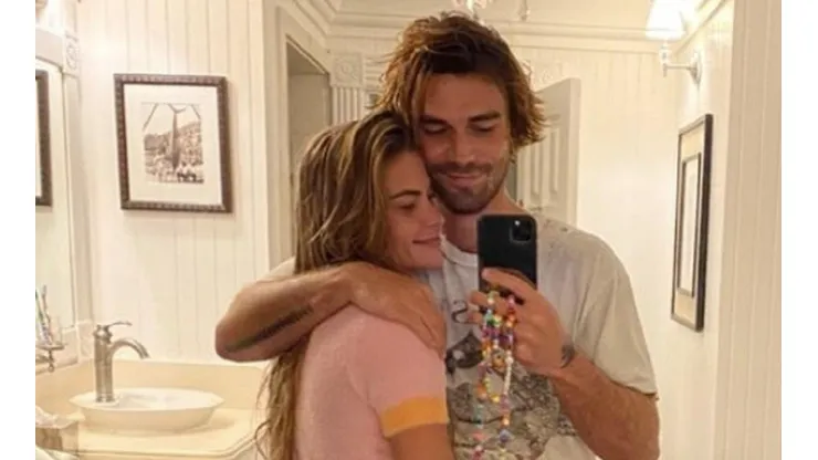 ¡KJ Apa se convierte en padre!