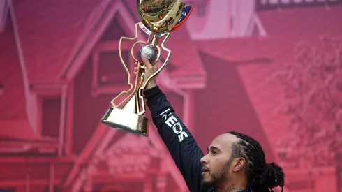 Lewis Hamilton está dos puntos por encima en la cima de la clasificación de la Fórmula 1.