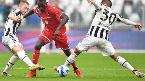 Juventus sufrió pero logró su segundo triunfo en la Serie A.