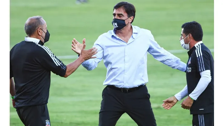 Gustavo Quinteros ha expresado su deseo de permanecer en Colo Colo más allá de 2021
