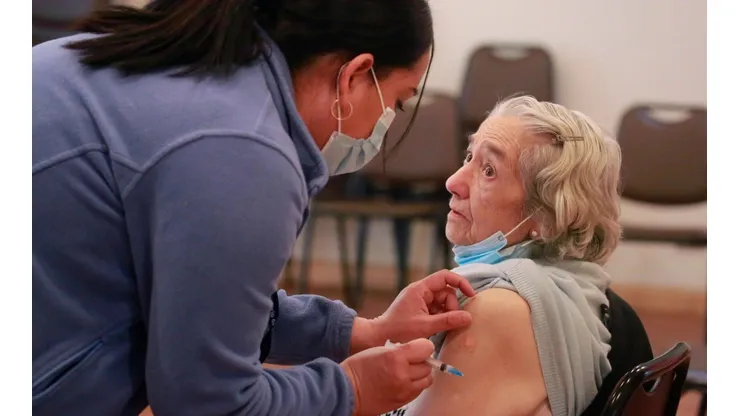 ¿A quién le toca vacunarse la próxima semana con dosis de refuerzo?