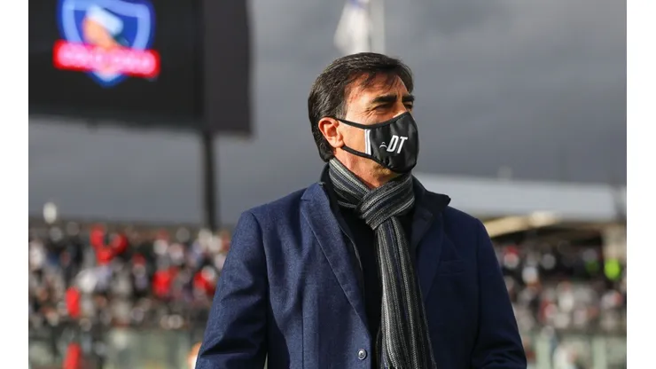 Quinteros quiere seguir en Colo Colo