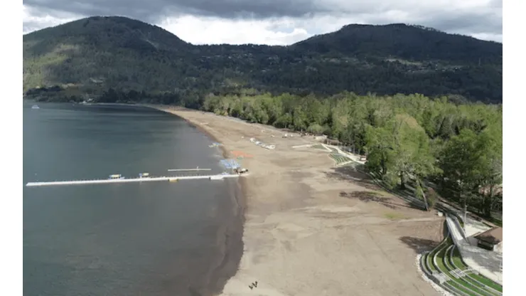 Medio ambiente | Pretenden instalar minera en Lago Caburga: incluso se vería afectada la propiedad del Presidente Piñera