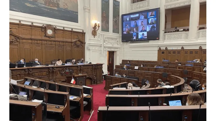 Convención registra caso de covid en medio de votación del reglamento