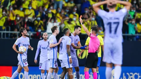 Duras críticas a Ronald Koeman y al Barcelona