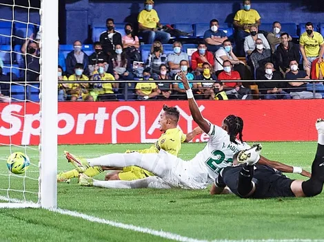 Villarreal golea al Elche con Enzo Roco titular todo el partido