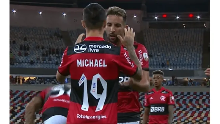 Elogios de Mariano Closs y Gambetita Latorre para Mauricio Isla en el partido de Flamengo contra Barcelona.