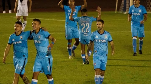 Cuatro jugadores de San Marcos de Arica fueron aislados, mientras desde el club aseguran que no han presentado síntomas.