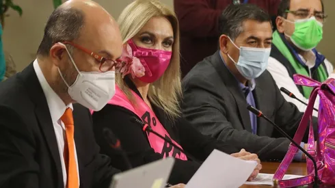 Gobierno pone discusión inmediata al cuarto retiro