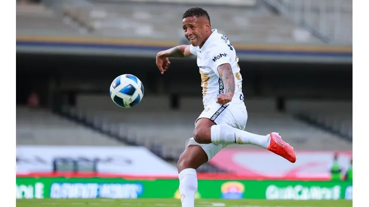Gabriel Torres vive un complicado momento en su carrera.