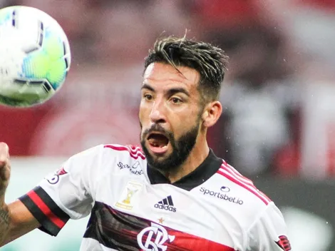 Prensa brasileña asegura: "Mauricio Isla es el peor de Flamengo"