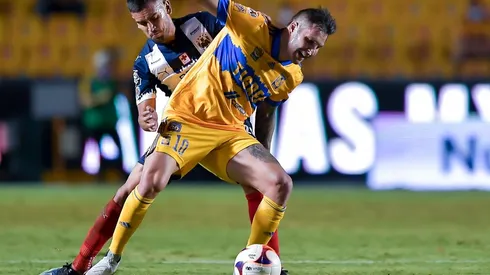 Sebastián Vegas fue la sombra de André Pierre Gignac y Monterrey gana con justicia el clásico regio