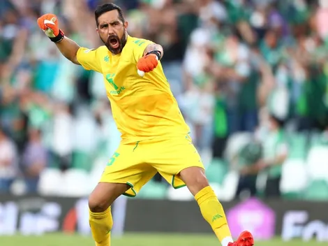 Prensa española fascinada con actuación de Bravo en el Betis