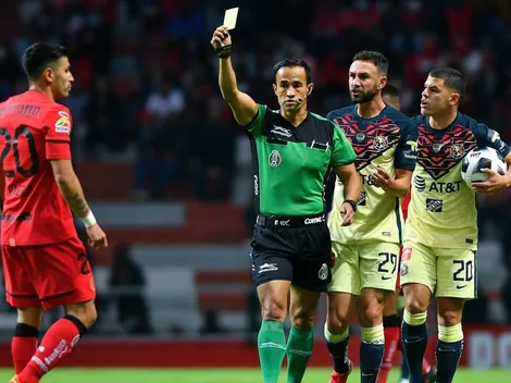Asistencia y expulsión de Claudio Baeza en el Toluca ante América