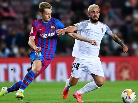 Barcelona empata en la agonía al Granada y salva a Koeman