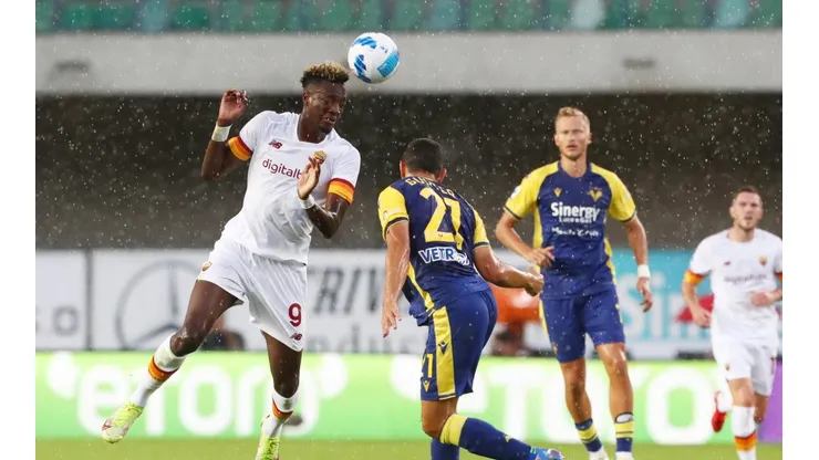 El Verona le remontó a la Roma como local