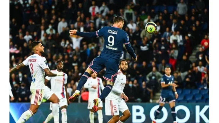 Mauro Icardi salva las papas en el PSG de Lionel Messi