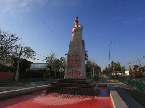 Atacan monumento al Presidente Allende