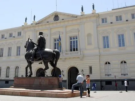 ¿Por qué se querella la Municipalidad de Santiago?