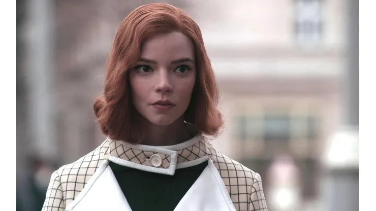Anya Taylor Joy interpreta a Beth Harmon en Gambito de Dama.