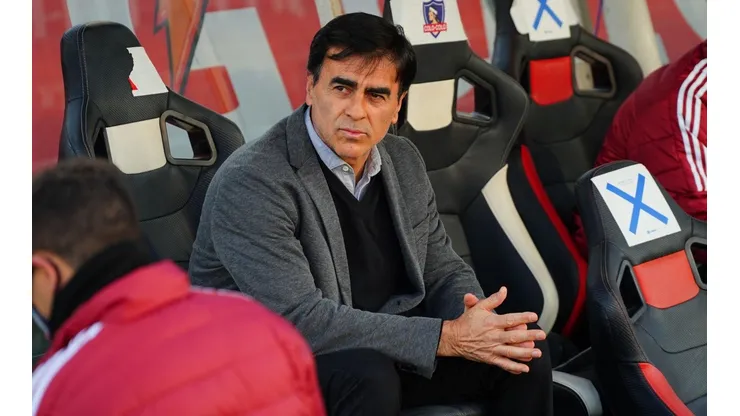 Gustavo Quinteros ya vislumbra un nuevo Superclásico entre Colo Colo y la U de Chile.