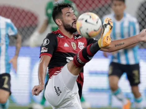 Isla rechaza oferta del Villarreal para seguir en Flamengo