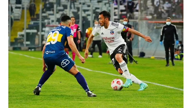 Colo Colo ante Everton en su partido en el estadio Monumental.