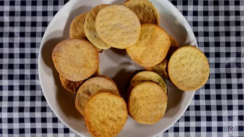 Conoce la receta para hacer chilenitos en tu casa.